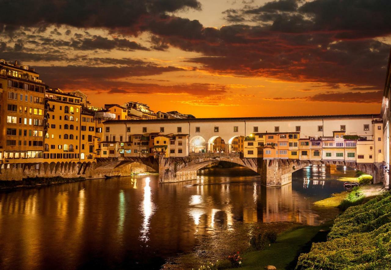 Appartamento Con Terrazza In Santa Maria Novella Флоренция Экстерьер фото